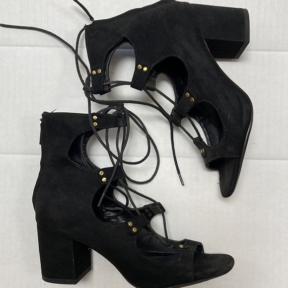 ZARA Lace-Up Block Heel Sandals - Picture 6 of 8